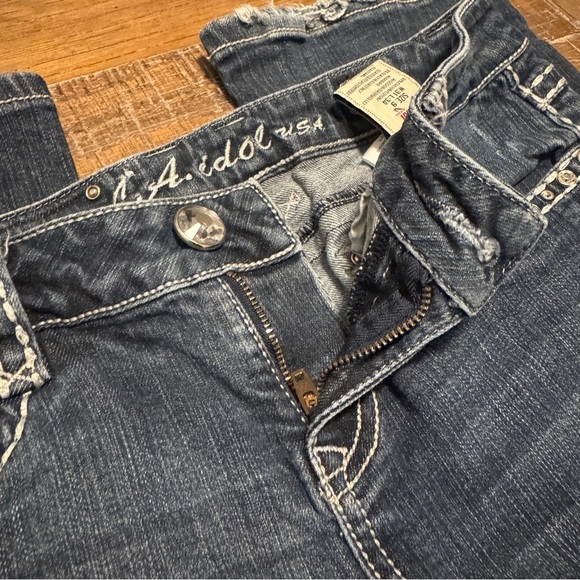 LA IDOL Juniors 9 Vintage Wash Skinny Jeans Embellished Frayed - Picture 11 of 13